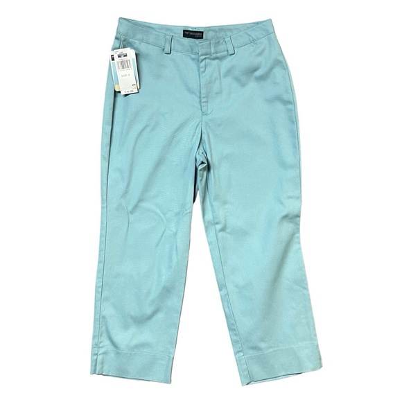 Dockers Pants Women Size 6 Chinos Khakis Light Blue Capri Stretch Casual Preppy - Picture 1 of 13